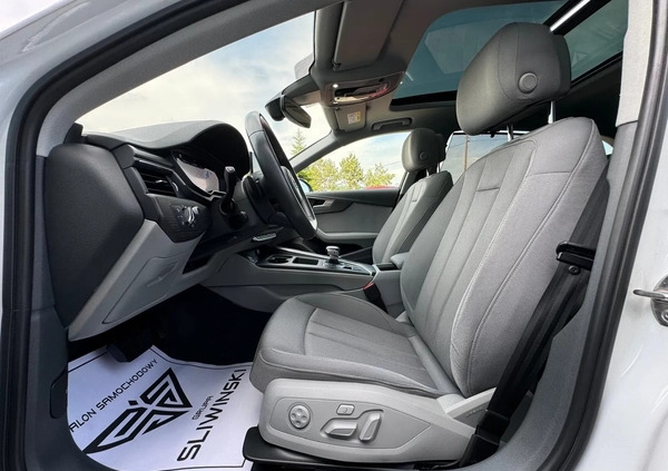 Audi A4 cena 99900 przebieg: 150000, rok produkcji 2020 z Ełk małe 742